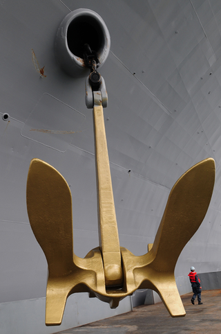 Illustration for article titled Enterprise's Spirit Lives On Via Anchor Donated To The Abraham Lincoln
